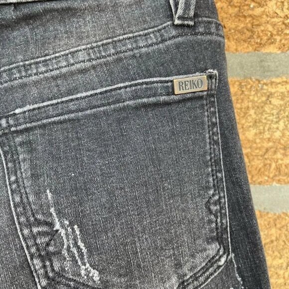 Anthropologie Reiko Nelly Studded jeans size 26 - Picture 7 of 10